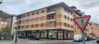 Flat in Aller. Piso en aller  de 3 hab y 2 baños en aller, asturias! oportunida