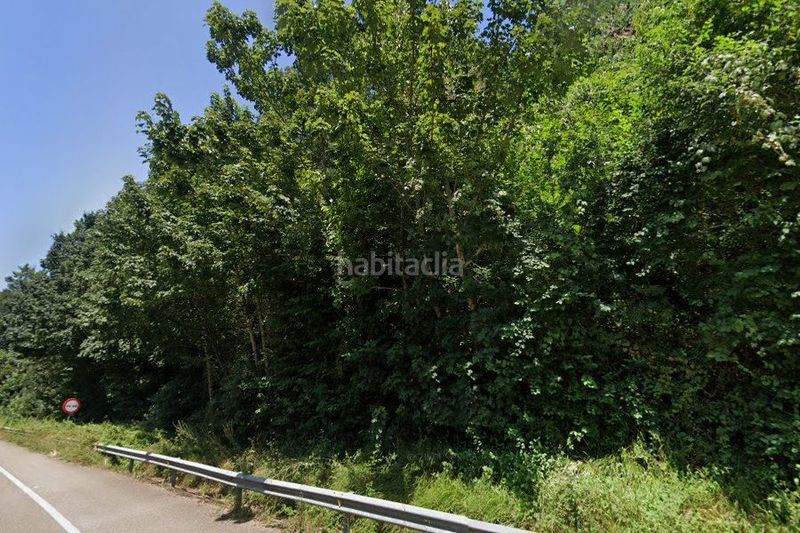 Foto 4b34a81a-3192-459a-92a9-d15258a1aa03. Terreny residencial a Cangas de Onís