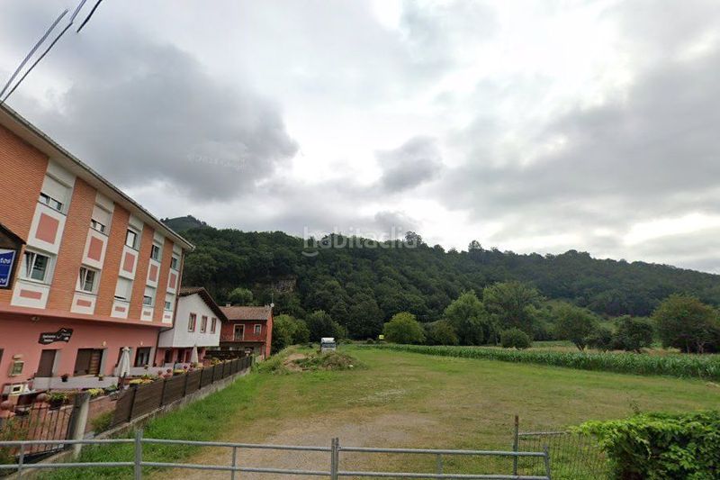 Foto 29381e9d-d368-4323-8993-419803910244. Terreny residencial a Cangas de Onís