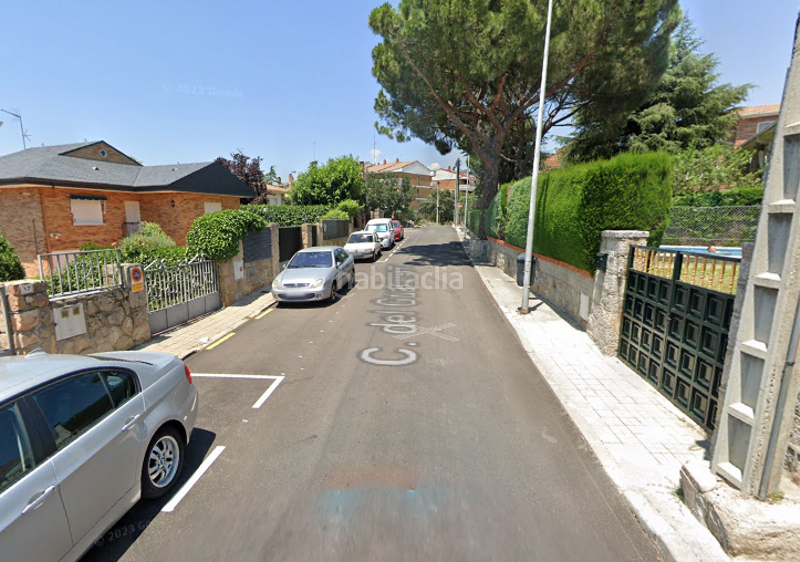 Foto 5eb0708d-3bc1-4826-badd-1a5af864c4fa. Pis a Colmenarejo