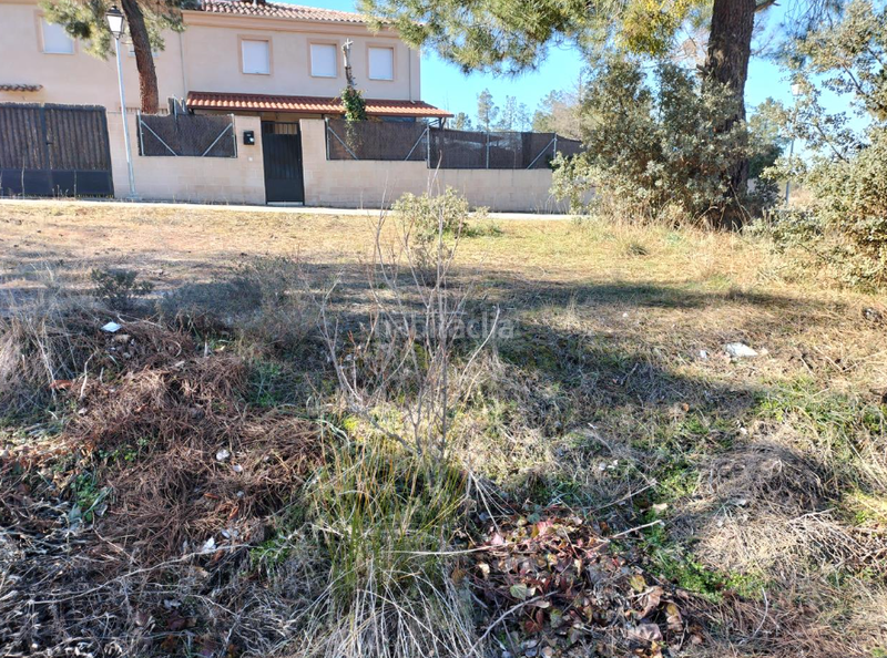 Foto fc2825ca-ab9c-4b47-905e-6f1b11378b09. Terrain résidentiel dans Marugán