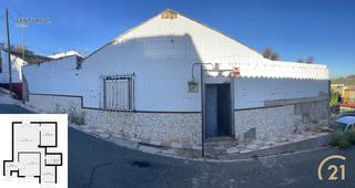 Pis a Villanueva del Río y Minas