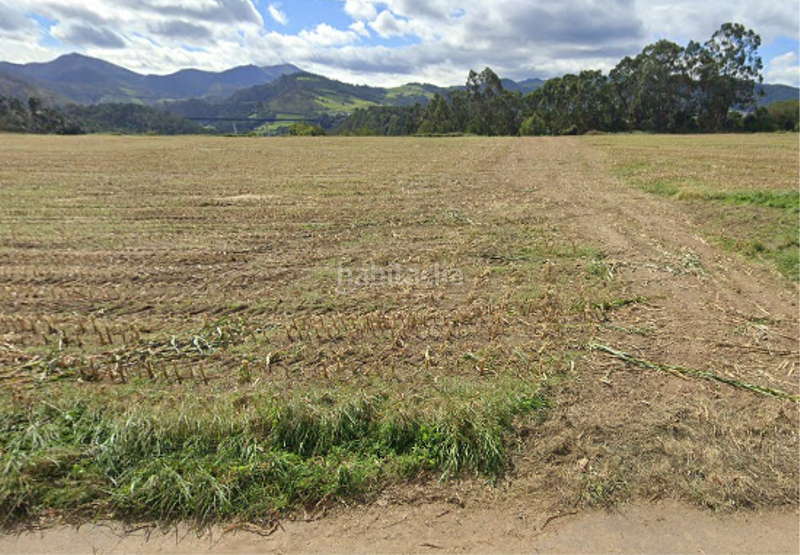 Foto cf8880ed-4709-401d-86ca-fcf48fa547a8. Terreny residencial a Valdés