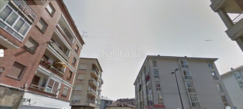 Foto c195fa09-f98c-41b4-a7b1-97c3144f688b. Pis a Corrales de Buelna (Los)