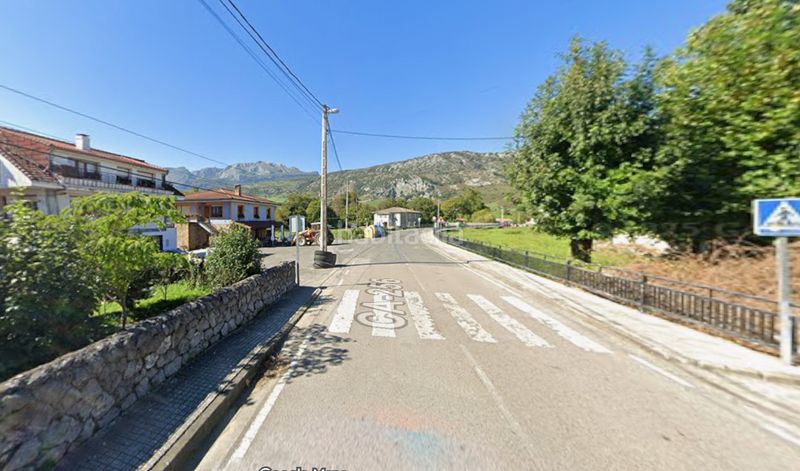 Foto c1339805-d44e-4527-8672-8b9db996d798. Pis a Soba