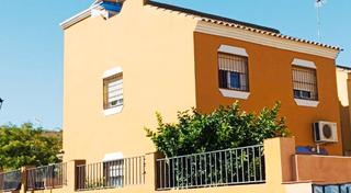 Chalet à Sierra de Yeguas. Oportunidad en sieera de yeguas (antequera).