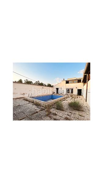 Foto cfe0d8d6-e70d-4397-84a5-fb4eb88db73f. Masia amb xemeneia aparcament piscina a Bobadilla - Bobadilla Estación - La Joya Antequera