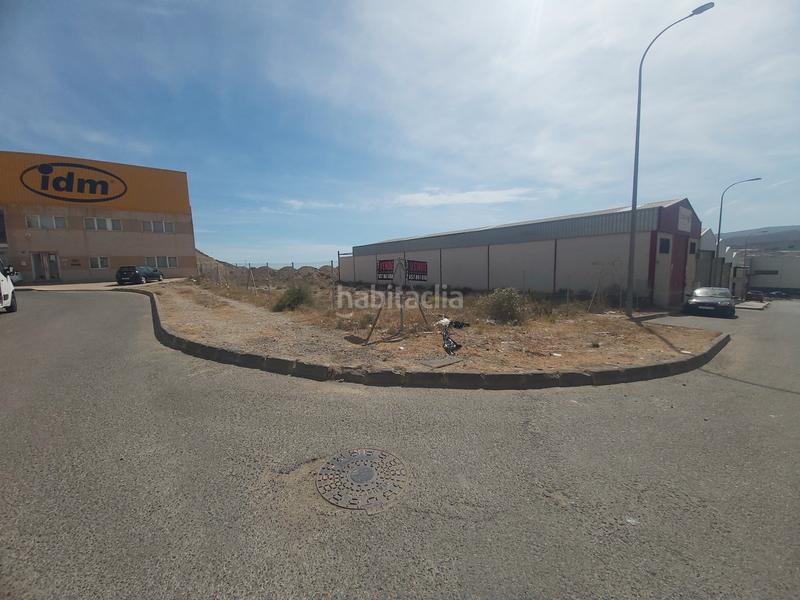 Foto 19dbc0aa-1885-48ac-be2f-4c456bbcad68. Solar industrial en calle sierra bermeja 1 ocacion se vende solar industrial haciendo esquina en Viator