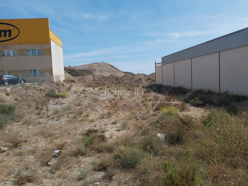 Foto 437ebaa2-a7f3-41df-b46b-1017483749db. Solar industrial en calle sierra bermeja 1 ocacion se vende solar industrial haciendo esquina en Viator