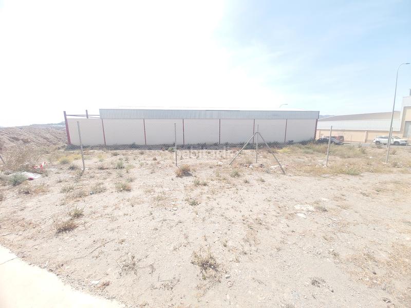 Foto 95ff86ea-6989-4387-b0d4-99571b90348a. Solar industrial en calle sierra bermeja 1 ocacion se vende solar industrial haciendo esquina en Viator