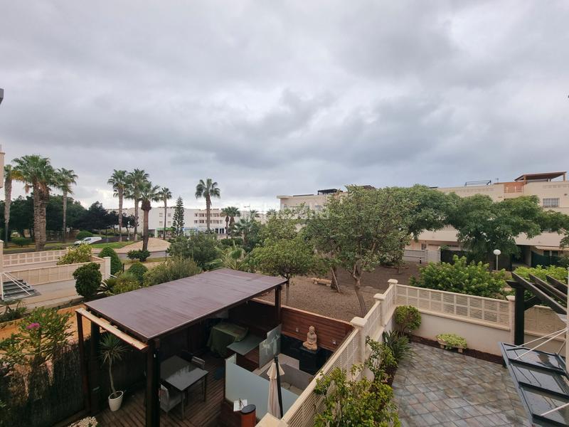 Foto bc10ae19-f53f-446e-89f0-51b3a0f9c7f4. Apartamento ocasion apartamento en el toyo (Retamar) en Almería