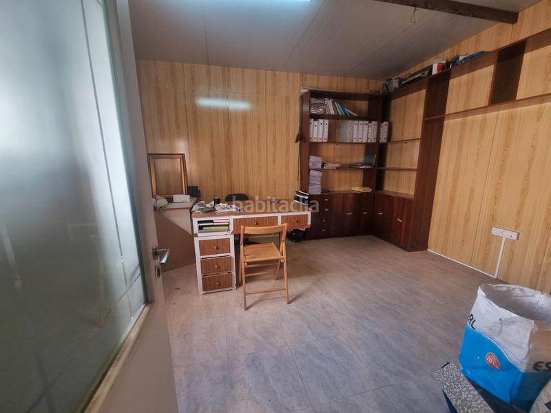 Foto 398ea30d-ef93-475b-8b21-9aaa52c46783. Bâtiment à usage industriel dans Alhama de Almería