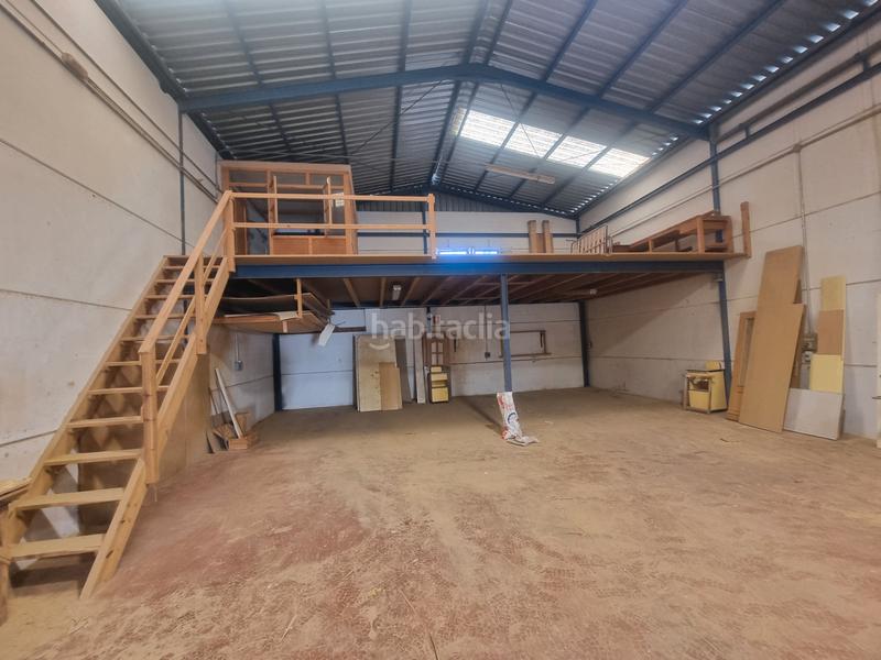 Foto 3fcde3d7-53b7-4c92-a735-f7633fedc72a. Bâtiment à usage industriel dans Alhama de Almería