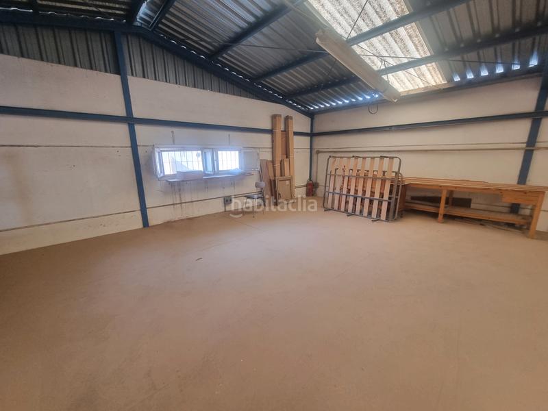 Foto 45285a28-6294-4f7e-92dd-e6b6b5cf5fe5. Bâtiment à usage industriel dans Alhama de Almería