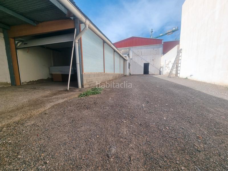 Foto 4607cbf9-d4af-4397-a5be-5e562de763a2. Bâtiment à usage industriel dans Alhama de Almería