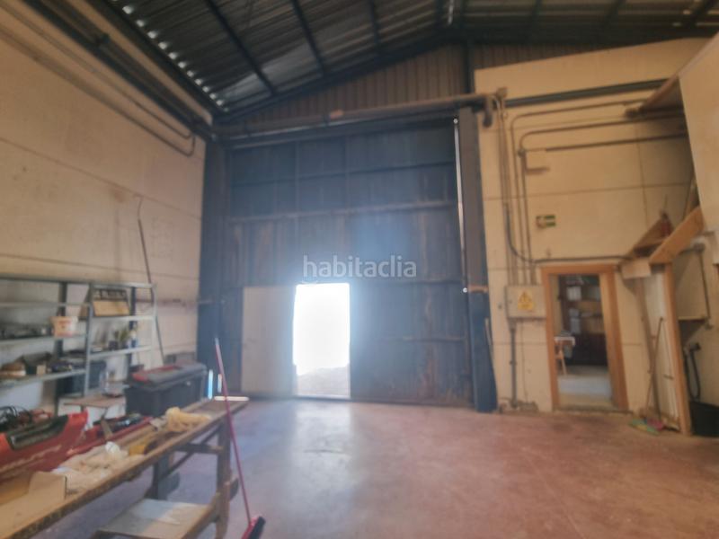 Foto 6748a7dc-f364-4731-81a3-38bf1174458a. Bâtiment à usage industriel dans Alhama de Almería