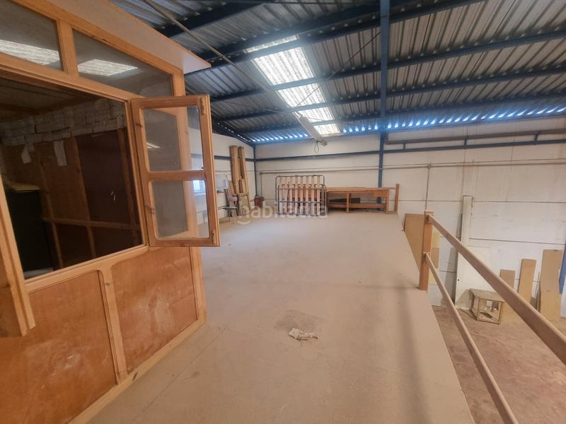 Foto 6b50a974-c5c3-40f3-b520-f74781277194. Bâtiment à usage industriel dans Alhama de Almería