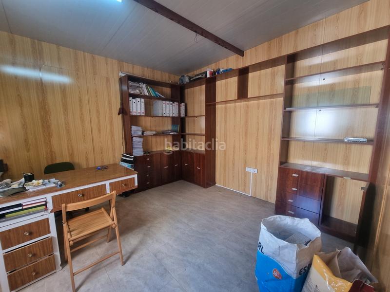 Foto 7596fe60-cc86-4bf4-9c9c-76c5847d8095. Bâtiment à usage industriel dans Alhama de Almería