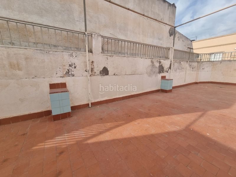Foto 751ea3ba-b1b5-4bd5-a4db-8c7b2e0f30fd. Edifici a Plaza de Toros - Santa Rita Almería