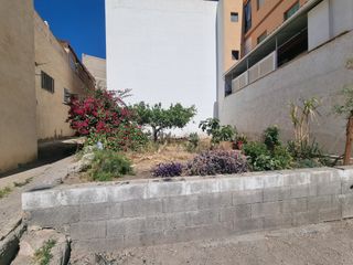 Terreno residencial en Calle navarro darax 23. Solar urbano benahadux
