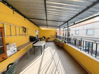 Casa a Calle san pedro 12. Venta casa dos plantas viator