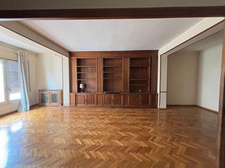 Appartement à Sant Gervasi - Galvany. Piso de origen a reformar en el centro de la ciudad en barcelona