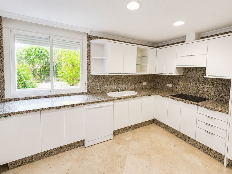 Foto f3e58dd8-04ca-4ae1-9d0c-b25c9a1d75c1. Casa amb calefacció a Nagüeles Alto Marbella