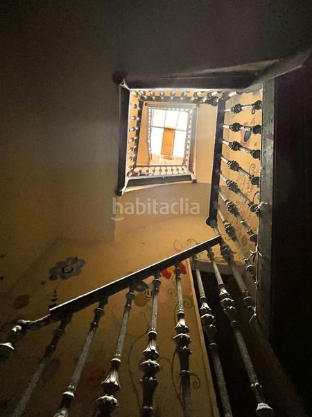 Foto 6eed278f-9f83-4b52-b463-40daff192e57. Casa adosada casa en venta totalmente a reformar en Barcelona