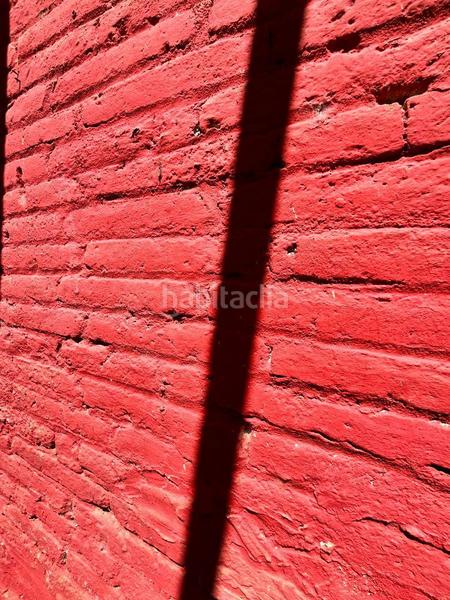 Foto 7156ea2e-b998-4d10-a89b-2eb2ef93b875. Casa adosada casa en venta totalmente a reformar en Barcelona