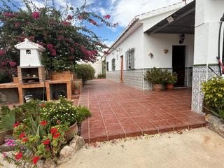 Masia  Diseminado almayate alto. Finca con piscina, 3.471 m , aguacates y vistas al mar en almay