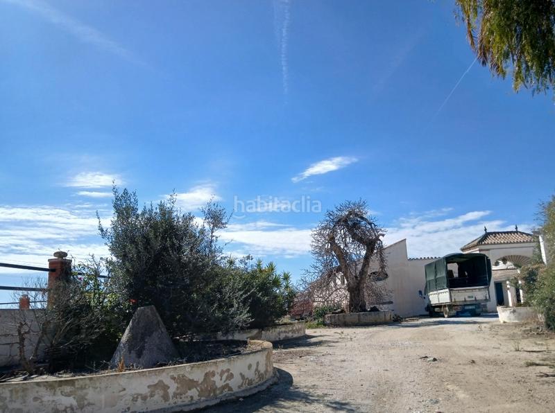 Foto 40edbc2f-a356-4851-9556-8e80dd988fa4. Casale in Almayate Bajo