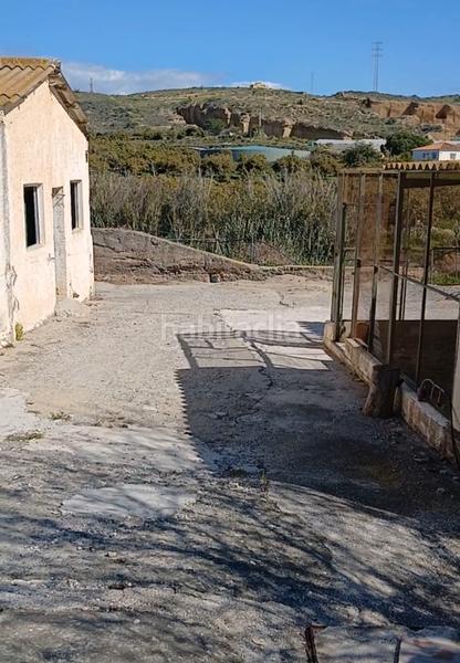 Foto e4be850b-f5ea-41d0-b399-4201eac3dd82. Casale in Almayate Bajo