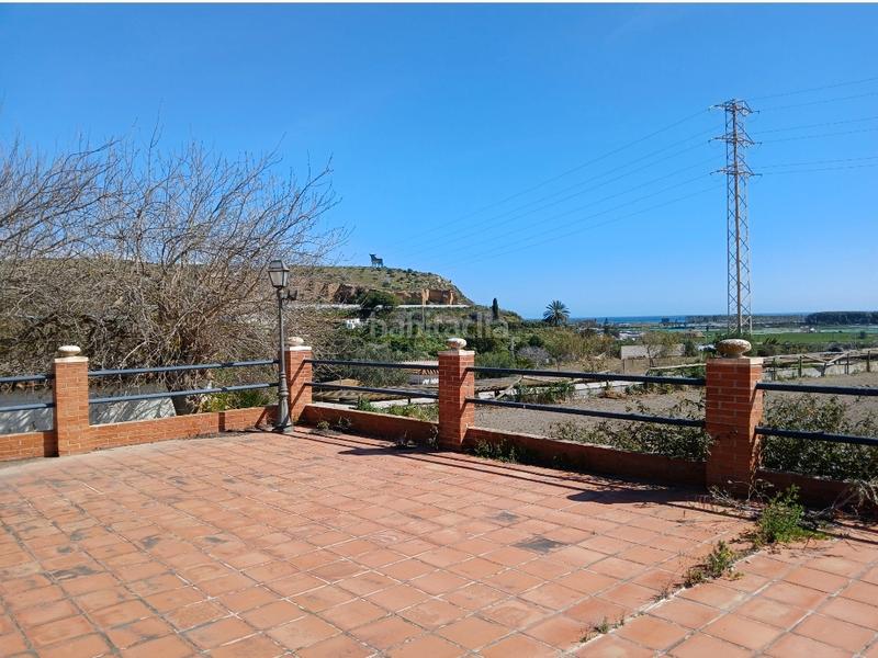 Foto fc52e1ea-9c17-46dd-8f7a-cd4d76d2b70e. Casale in Almayate Bajo