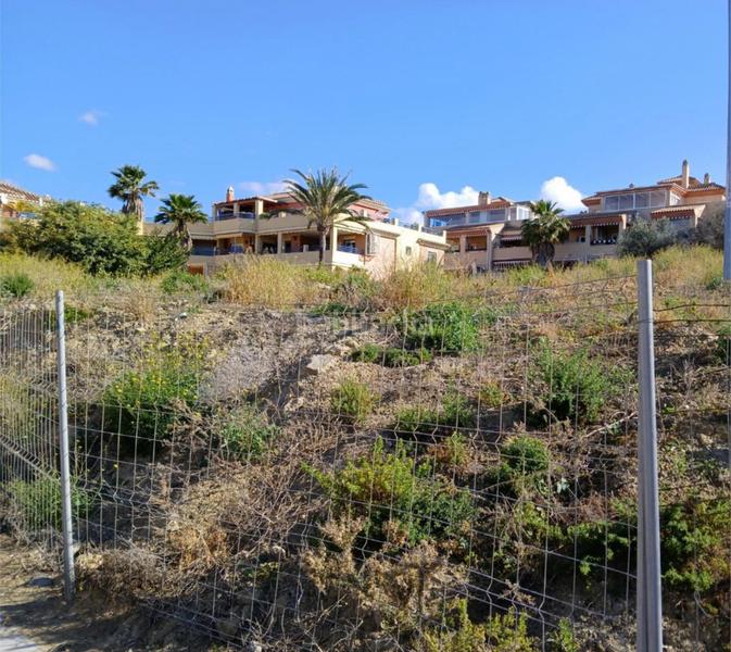 Foto 382200ce-3aa4-4f40-960c-4157b85a2a04. Terreno residenziale in calle aligustres de baviera 72 in Caleta de Velez