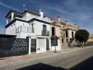 Terreny residencial  Calle aligustres de baviera 23. Solar con obra al 50 % en primera línea de golf, con vistas al m