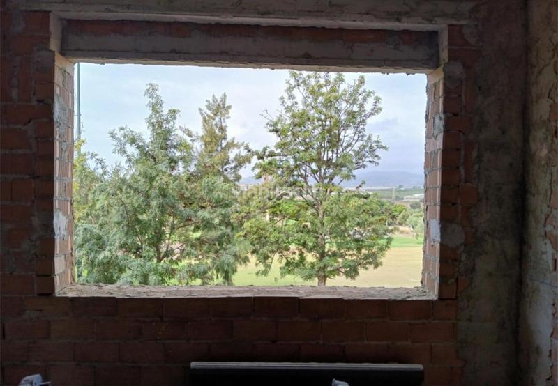 Foto 7d531a90-3c0d-4e53-8698-0f4501c7e193. Wohngrundstück in calle aligustres de baviera 23 in Caleta de Velez