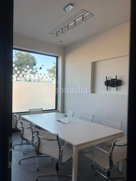 Foto d62d9aaa-acce-4c37-8edb-99aad7e2f973. Location local commercial avec chauffage dans Los Olivos-Los Ángeles Getafe