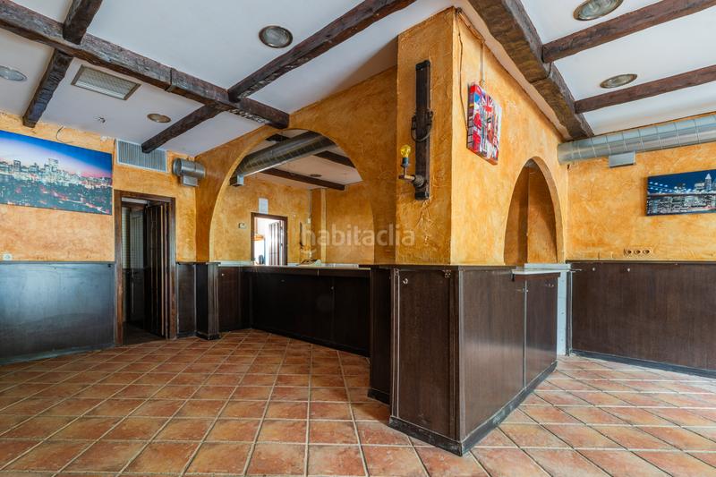 Foto 450b3ee4-9dae-478e-9032-21b60ddd0a77. Locale commerciale in calle de montecarlo 7 in Villafontana - Estoril I Móstoles