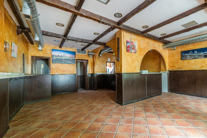 Foto 56e97069-b5b8-4d74-b2e7-c597bccc44a7. Locale commerciale in calle de montecarlo 7 in Villafontana - Estoril I Móstoles