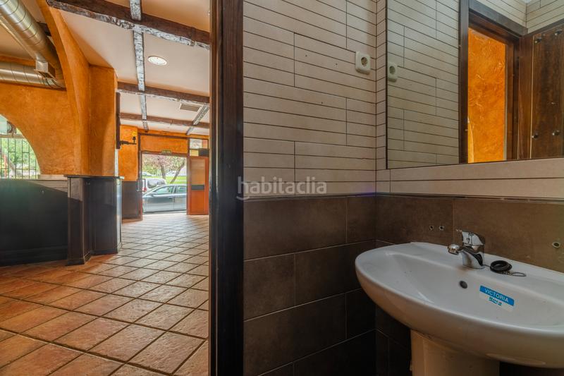 Foto 6cb8a8d3-df41-4d05-bfd9-5a573d550933. Locale commerciale in calle de montecarlo 7 in Villafontana - Estoril I Móstoles