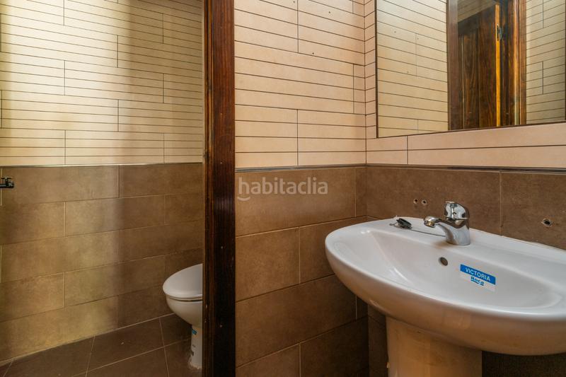 Foto 99936dc0-fc43-45a8-9665-fb07b04eb7be. Locale commerciale in calle de montecarlo 7 in Villafontana - Estoril I Móstoles