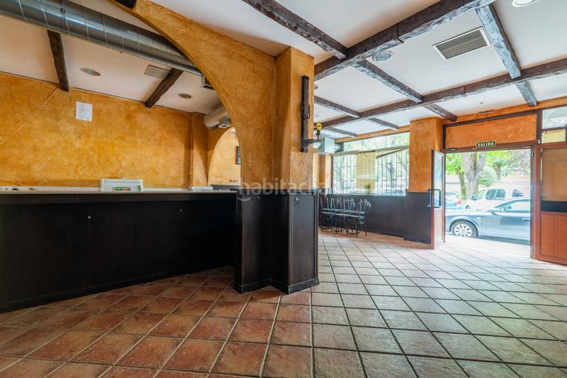 Foto 9f296762-c4bd-456e-9987-3ae2c085902c. Locale commerciale in calle de montecarlo 7 in Villafontana - Estoril I Móstoles