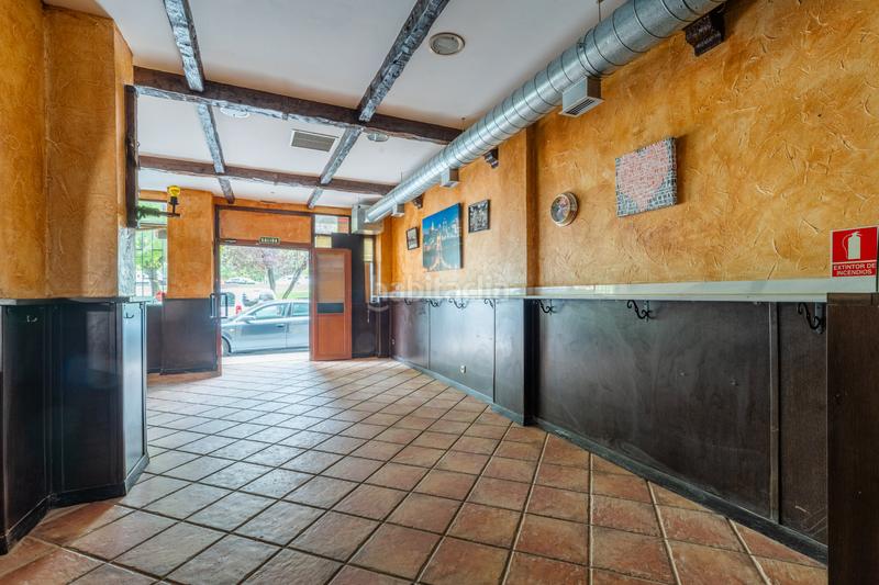 Foto ce212a25-6b69-46f9-935c-c15efdf8117d. Locale commerciale in calle de montecarlo 7 in Villafontana - Estoril I Móstoles