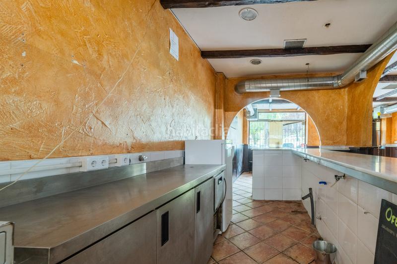 Foto e0d97266-8bb3-43bd-bafa-0371ee00c8fe. Locale commerciale in calle de montecarlo 7 in Villafontana - Estoril I Móstoles