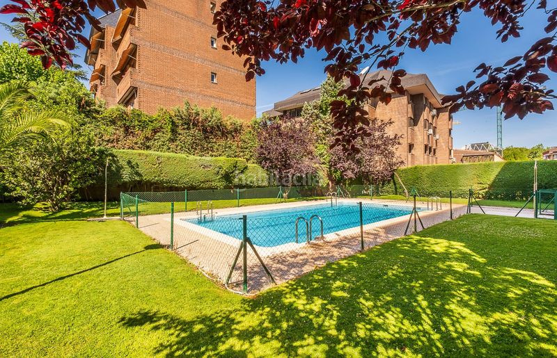 Foto f6417c6c-1aba-4297-854f-02f0a42fbd6f. Pis amb calefacció aparcament piscina a Concepción Madrid