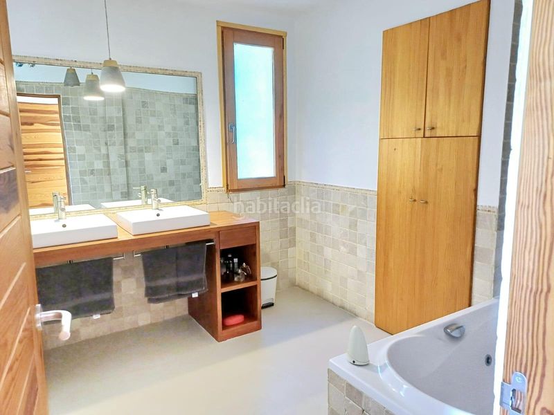 Foto e9f7ec57-1037-4cc6-add7-0daefce0b558. Casa amb calefacció aparcament piscina a puerto Galapagar-las cuestas Galapagar