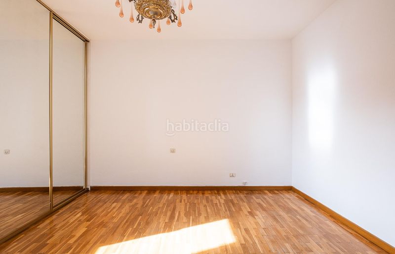 Foto 0f8724ab-f68f-4ea6-8b3b-f42964a65b36. Pis amb aparcament piscina a Quintana Madrid