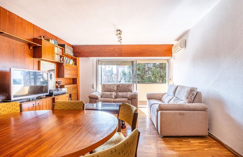 Foto 8b757ceb-82aa-4eac-827b-8172ec8e949b. Pis amb aparcament piscina a Quintana Madrid