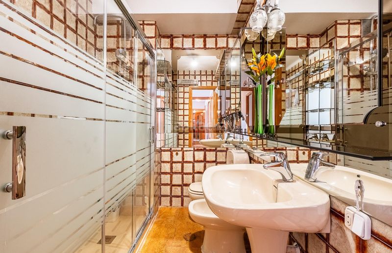 Foto cc34b78a-1b95-4d92-9ddd-96adf7717494. Pis amb aparcament piscina a Quintana Madrid