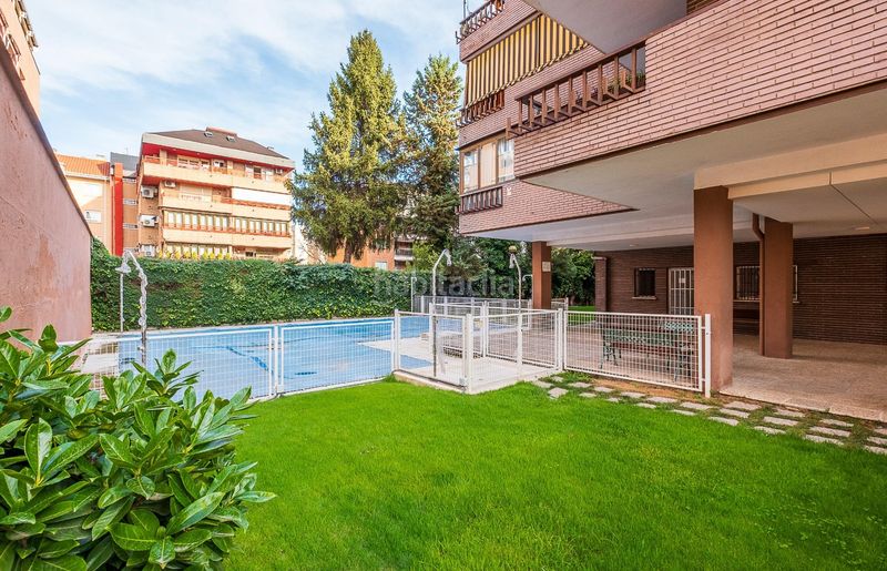 Foto ceade007-c819-48d4-a311-59b89f3920b3. Pis amb aparcament piscina a Quintana Madrid